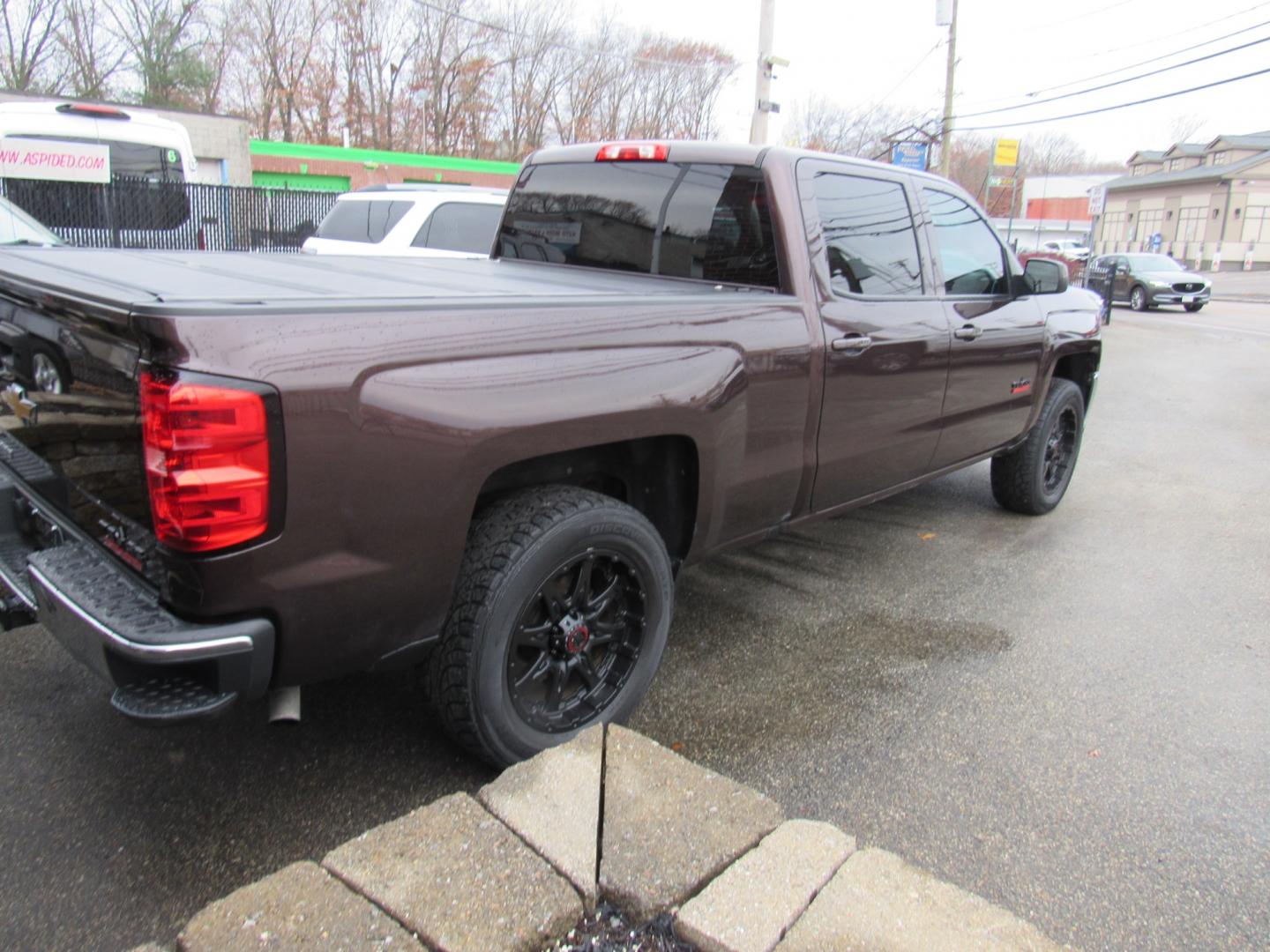 2016 Brown /Gray Chevrolet Silverado 1500 LT Texas Edition (3GCPCREC6GG) with an 5.3L V8 OHV 16V engine, Automatic transmission, located at 215 Milton St, Dedham, MA, 02026, (781) 329-5144, 42.241905, -71.157295 - Photo#6